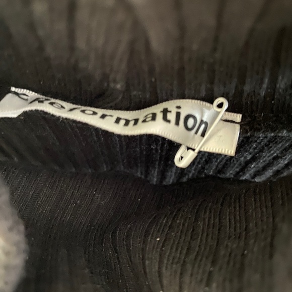 Reformation halter mock neck knit bodycon dress - Picture 5 of 7